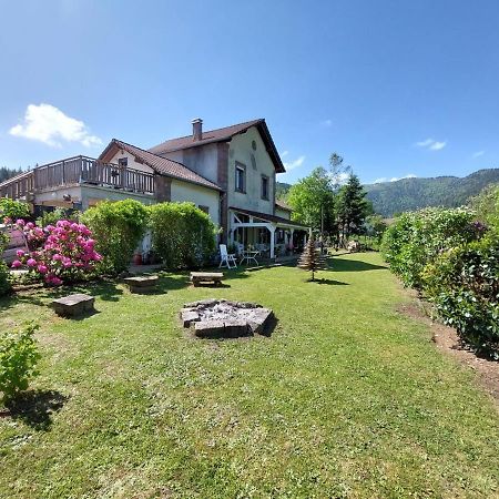 Au Bonheur Fait Maison Bed & Breakfast Сан-Морис-сюр-Мозел Екстериор снимка